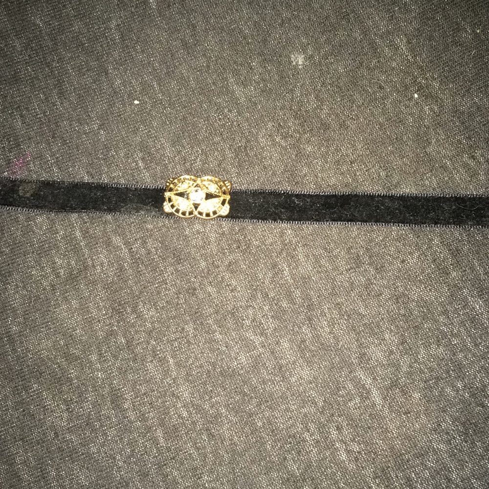 Black Choker